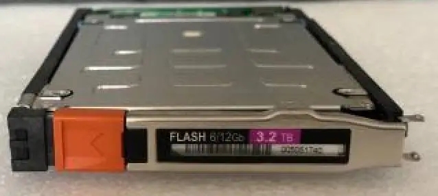 D4-2SFXL-3200 D4-D2SFXL-3200 3.2TB SAS SSD硬盘